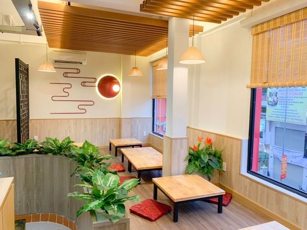 Món gà rán sốt cay Busan