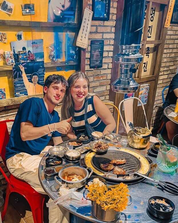 Thực đơn đa dạng tại Bros Korea